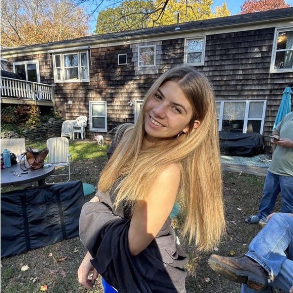 Meet your Posher, Leah